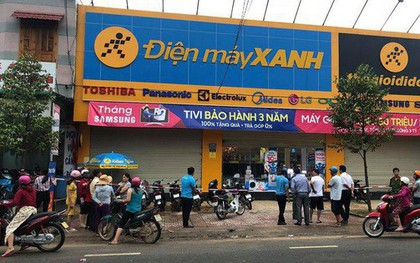 Bị yêu cầu viết bản tường trình, nhân viên bảo vệ đâm vào cổ nữ quản lý Điện máy Xanh
