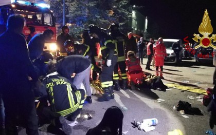 Giẫm đạp tại hộp đêm: 6 người thiệt mạng, 120 người bị thương tại Italia