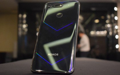 Cận cảnh, đánh giá nhanh Honor V20, một trong những chiếc smartphone ấn tượng nhất năm 2019