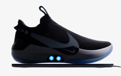 Nike ra mắt mẫu giày tự thắt dây mới, có thể điều chỉnh độ "fit" với bàn chân bằng ứng dụng smartphone