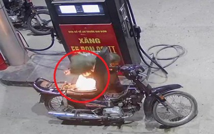 Gia cảnh đặc biệt của nam thanh niên dùng bật lửa soi xăng