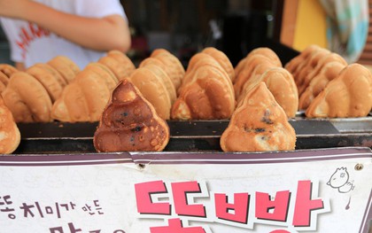 Sài Gòn có món bánh Tuk Tuk trông thì giống thứ mà ai cũng dè chừng nhưng lại được nhiều người yêu thích