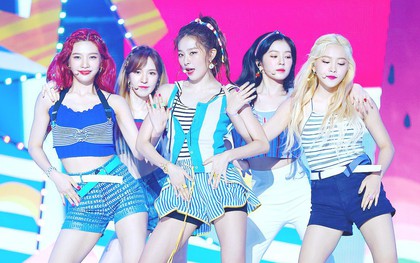 Red Velvet thông báo concert mới, fan đoán luôn ra thời điểm nhóm tái xuất, nghi chạm trán với MAMAMOO