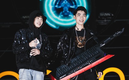 Jack & K-ICM được dàn dựng intro sân khấu như sao Hàn, DJ Masew và Tiên Tiên xuất hiện làm 30.000 khán giả hò reo không ngớt tại Đại nhạc hội Realme