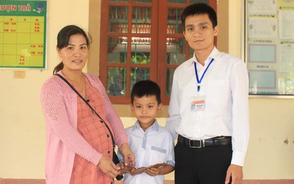 Hà Tĩnh: Học sinh lớp 3 nhặt được chiếc ví có vàng, tìm người trả lại