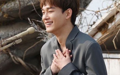 EXO chưa được Daesang nào nhưng thành viên mới debut solo đã có ngay 1 cái trong năm 2019, không hổ danh là vocal king của Kpop