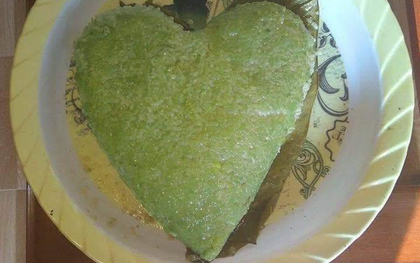 Tết vừa hết Valentine đã tới, tặng bánh chưng tình yêu như này ai đó có giận nguyên tuần không ta?
