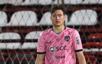 Văn Lâm nhận bàn thua gây tranh cãi, Muangthong United thua trận thứ 2 và tụt xuống cuối bảng