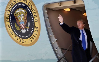 Chuyên cơ Air Force One của ông Trump tốn chi phí ra sao khi bay thẳng từ Mỹ đến Việt Nam?