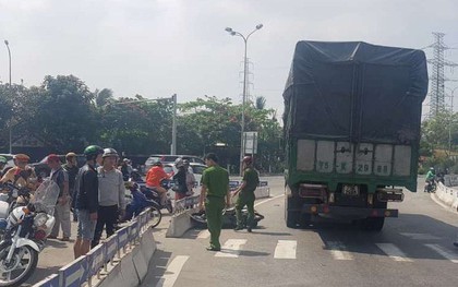 Đà Nẵng: Va chạm với ô tô tải, người phụ nữ điều khiển xe máy tử vong thương tâm