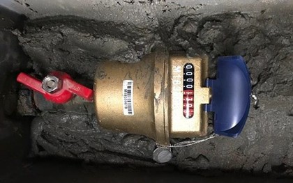 Vụ tiền nước 23,6 triệu: Bất ngờ kết quả kiểm định đồng hồ nước