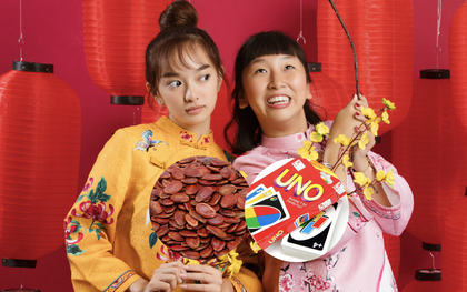 Combo đón Tết của đôi bạn nhắng nhít "Kaity Nguyễn" và "Trang Hý" không thể thiếu bộ bài Uno!