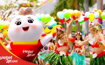 Vietjet cùng cô bé máy bay Amy truyền cảm hứng cho hàng triệu người: “Kết nối yêu thương - Xõa bung chất hè”