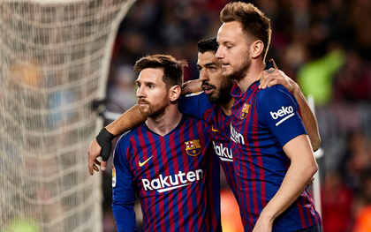 Bị dội "gáo nước lạnh", Messi và đồng đội đáp trả bằng màn ngược dòng ấn tượng