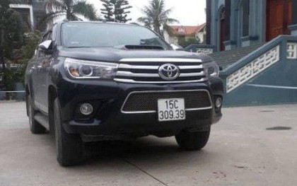 Nữ tài xế lùi xe bán tải bất cẩn, cán chết bé trai 22 tháng tuổi