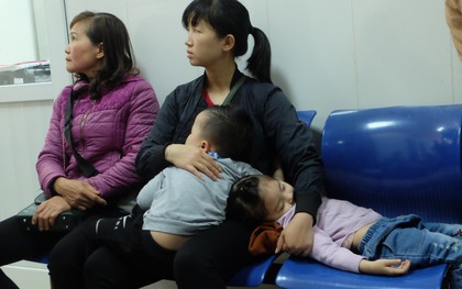 Vụ hàng chục học sinh Bắc Ninh nhiễm sán: "Con tôi được xét nghiệm không nhiễm sán nhưng vẫn được bệnh viện chỉ định uống thuốc"