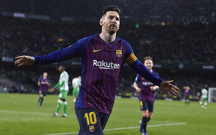 Messi lập hat-trick siêu phẩm và phản ứng không ngờ từ các cổ động viên đối phương