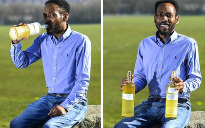 Người đàn ông Anh uống nước tiểu chính mình mỗi ngày để cảm thấy thông minh và hạnh phúc hơn
