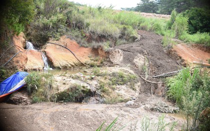 Đà Lạt: Hàng trăm m3 bùn thải đổ xuống suối Prenn, 40 hộ dân điêu đứng vì thiếu nước tưới tiêu