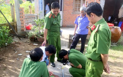 Gia đình hốt hoảng phát hiện nam sinh bất tỉnh bên vũng máu, mặt có vết thương sâu