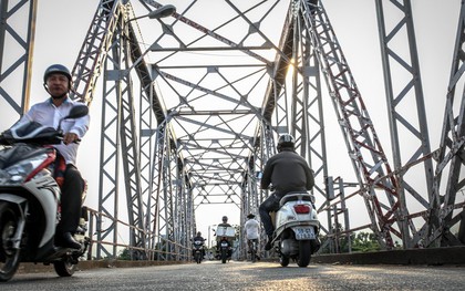 Ngắm cây cầu bằng thép Eiffel hơn 100 tuổi ở Sài Gòn trước ngày "khai tử", kinh phí tháo dỡ tốn 14,8 tỷ đồng