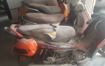Hà Nội: Hàng loạt xe máy để trong chung cư bị kẻ gian phá hoại