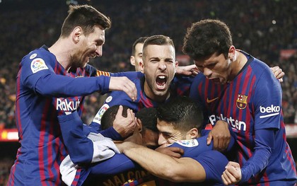"Gã điên" Diego Costa chửi thẳng mặt trọng tài, Atletico Madrid dâng chức vô địch vào tay Barcelona