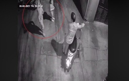 Hà Nội: Công an trích xuất camera điều tra nghi vấn 2 bé gái bị người đàn ông lạ mặt sàm sỡ trong ngõ tối
