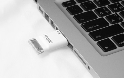 Rút USB đột ngột khỏi máy tính là vô hại, Microsoft đã chính thức xác nhận