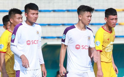 Thi đấu đầy quyết tâm dưới nhiệt độ gần 50 độ C, "đàn em" Quang Hải nhận cái kết viên mãn trong trận ra quân tại giải Hạng Nhì QG 2019