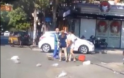 Công an điều tra vụ cô gái trẻ đánh chị lao công vì bị nhắc nhở xả rác