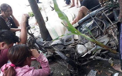 Bị taxi kéo lê, người phụ nữ bán rau tử vong thương tâm
