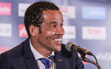 HLV Curacao bối rối: "Tôi thật sự không biết gì về tuyển Việt Nam trước King's Cup"