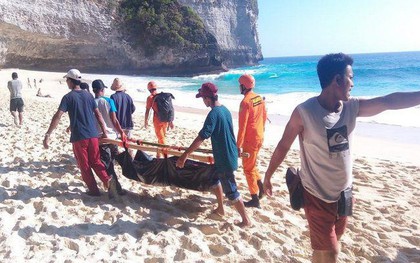 Từ vụ du khách Việt bị sóng cuốn tử nạn ở Indonesia: Bãi biển Kelingking đẹp thứ 2 châu Á nhưng ẩn chứa nhiều hiểm nguy