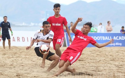 Sốc: Bóng đá Việt Nam rúng động với nghi án "xin điểm" ở bóng đá bãi biển