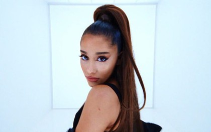 Chụp ảnh cho tạp chí, Ariana Grande tiện thể quay luôn MV mà chẳng thèm thông báo người hâm mộ lấy một câu