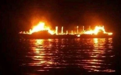 Hơn 30 người mất tích trong vụ cháy tàu ở Indonesia
