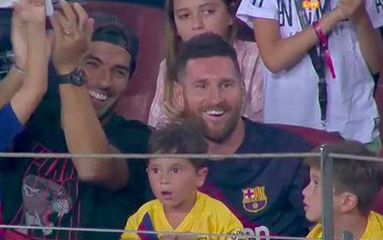 Messi phấn khích ra mặt khi chứng kiến người đóng thế mình lập cú đúp giải cứu Barca