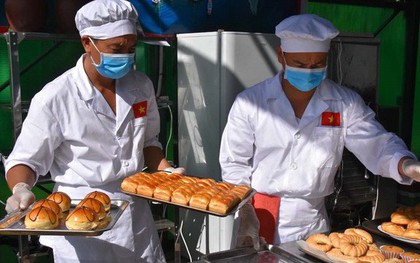 Tự hào khôn xiết: anh nuôi Bếp Dã chiến Việt Nam thắng hạng 2 trong cuộc thi Army Games ở Nga