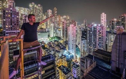 Leo lên loạt tòa nhà cao nhất Hong Kong để chụp hình sống ảo, chàng trai bị dân mạng chỉ trích: Chán sống rồi hả?