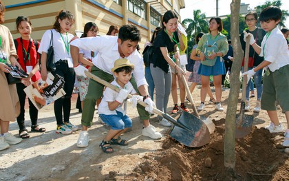 Trái tim xanh giữa lòng Hà Nội: Hành trình trồng cây chung tay bảo vệ môi trường