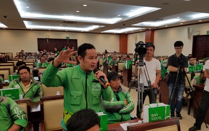 Tài xế GrabBike ở Sài Gòn làm đơn kiến nghị thay đổi định danh ngành nghề để giảm thuế TNCN
