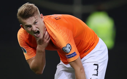 Vòng loại Euro 2020: Trung vệ điển trai bậc nhất thế giới mắc sai lầm siêu ngớ ngẩn, Hà Lan vẫn khiến Đức nhận thất bại đau đớn chưa từng có trong lịch sử