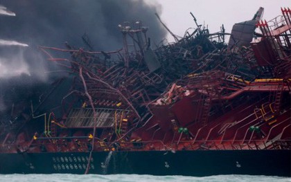 Vụ cháy tàu chở dầu Việt Nam: Hong Kong điều thợ lặn tinh nhuệ tới tìm kiếm thuyền viên mất tích