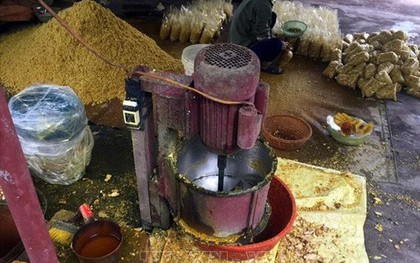 Phát hiện cơ sở trộn lưu huỳnh vào riềng xay sẵn, chuyên gia cảnh báo nguy hại của thực phẩm chứa lưu huỳnh