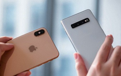 So sánh camera Galaxy S10+ và iPhone Xs Max về mặt tính năng: Samfan có gì mà iFan không có?