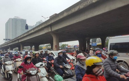 Đề xuất nghiên cứu hạn chế xe máy theo giờ trên 5 trục đường lớn
