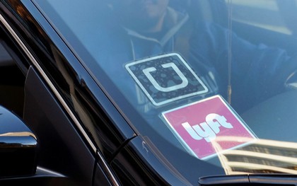 Lý do các nhà đầu tư quay lưng với dịch vụ chia sẻ xe Uber và Lyft?