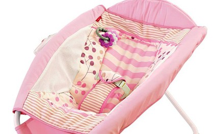 Hãng Fisher-Price thu hồi gần 5 triệu sản phẩm nôi rung cho trẻ sơ sinh
