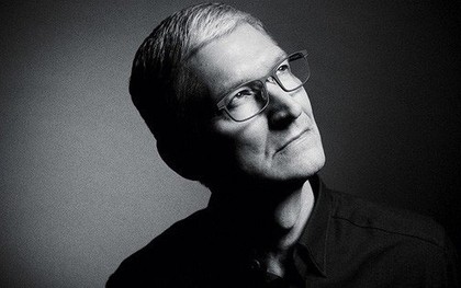 Tim Cook: "Bạn đã sai khi nhìn vào smartphone nhiều hơn đôi mắt của người đối diện"